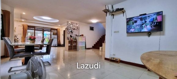 4 chambres Café / restaurant à Pattaya, Thailand No. 15298 9