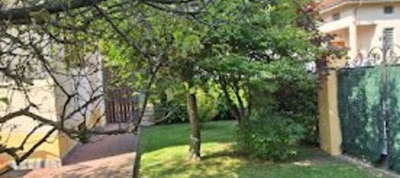 4 bedrooms House in Biella, Italy No. 335220 5