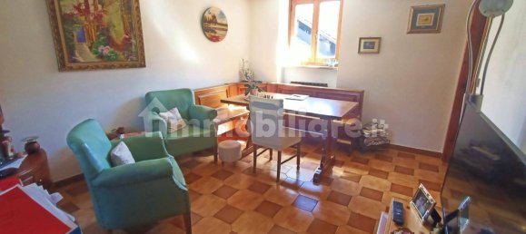 3 Schlafzimmer Villa in Pontey, Italy, Nr. 35452 9