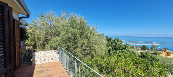 3 Schlafzimmer Villa in Termini Imerese, Italy, Nr. 375774 14
