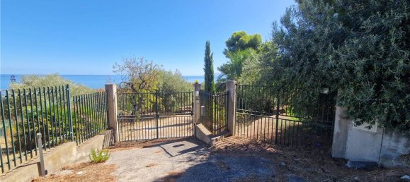 3 Schlafzimmer Villa in Termini Imerese, Italy, Nr. 375774 42