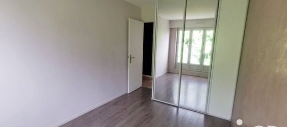 2 Schlafzimmer Wohnung in Chilly-Mazarin, France, Nr. 315156 10