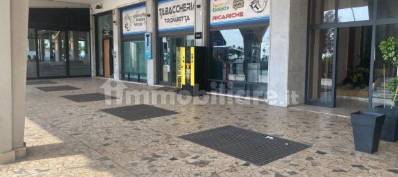 3-Zimmer Gewerbliche Immobilie in Catania, Italy, Nr. 337340 2