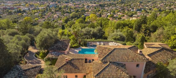 6 bedrooms Villa in Mougins, France No. 1701 14