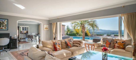 6 bedrooms Villa in Mougins, France No. 1701 9