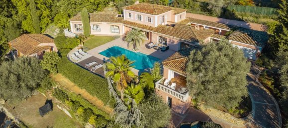 6 bedrooms Villa in Mougins, France No. 1701 5
