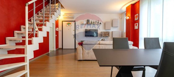 Apartamento de 4 habitaciónes en Seregno, Italy No. 334600 21