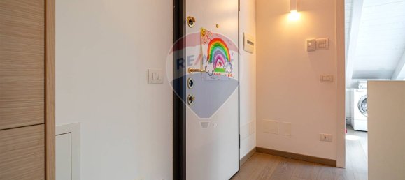 Apartamento de 4 habitaciónes en Seregno, Italy No. 334600 27