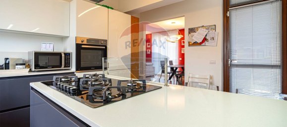 Apartamento de 4 habitaciónes en Seregno, Italy No. 334600 20