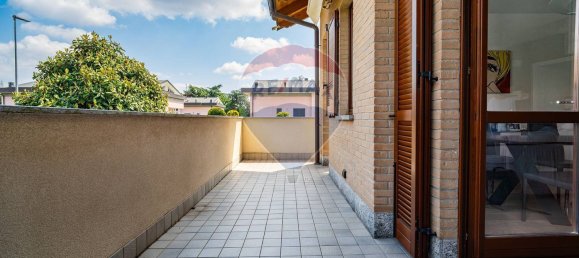 Apartamento de 4 habitaciónes en Seregno, Italy No. 334600 14