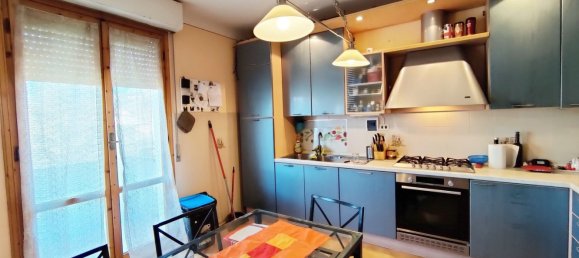5 rooms Apartment in Laterina Pergine Valdarno, Italy No. 167273 3