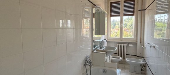 3 bedrooms Apartment in Arezzo, Italy No. 312464 6