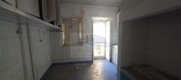 Gebäude in Lisbon, Portugal, Nr. 102621 13