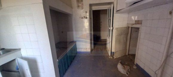 Gebäude in Lisbon, Portugal, Nr. 102621 14