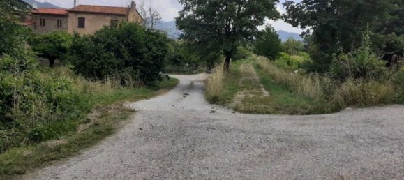 7 rooms Apartment in Castiglion Fiorentino, Italy No. 197666 17