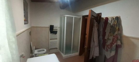 7 rooms Apartment in Castiglion Fiorentino, Italy No. 197666 16