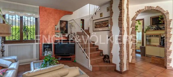 2 bedrooms Villa in Molteno, Italy No. 131251 10