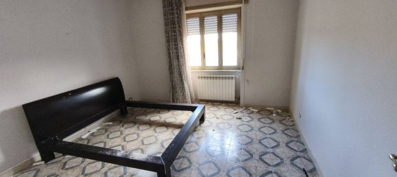 4 bedrooms Apartment in San Sebastiano al Vesuvio, Italy No. 327734 10
