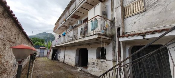 4 bedrooms Apartment in San Sebastiano al Vesuvio, Italy No. 327734 7