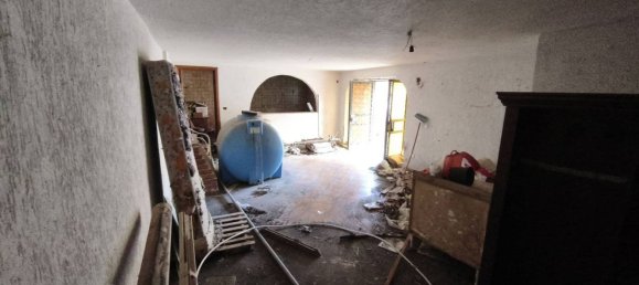 4 bedrooms Apartment in San Sebastiano al Vesuvio, Italy No. 327734 4