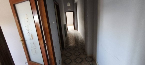4 bedrooms Apartment in San Sebastiano al Vesuvio, Italy No. 327734 12