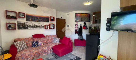 3 bedrooms Apartment in Bastia Umbra, Italy No. 309905 6