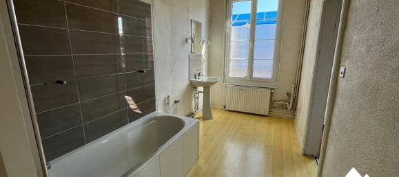 4 bedrooms House in Orne, France No. 297232 9