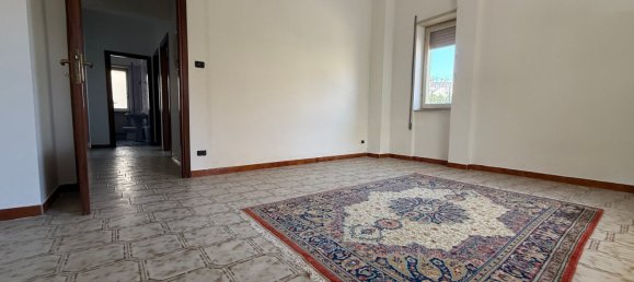 4 rooms Apartment in Formia, Italy No. 300897 3