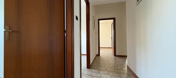 4 rooms Apartment in Formia, Italy No. 300897 10