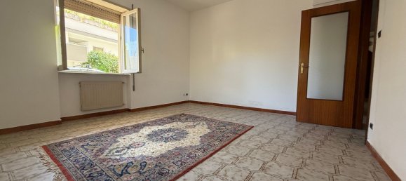 4 rooms Apartment in Formia, Italy No. 300897 2