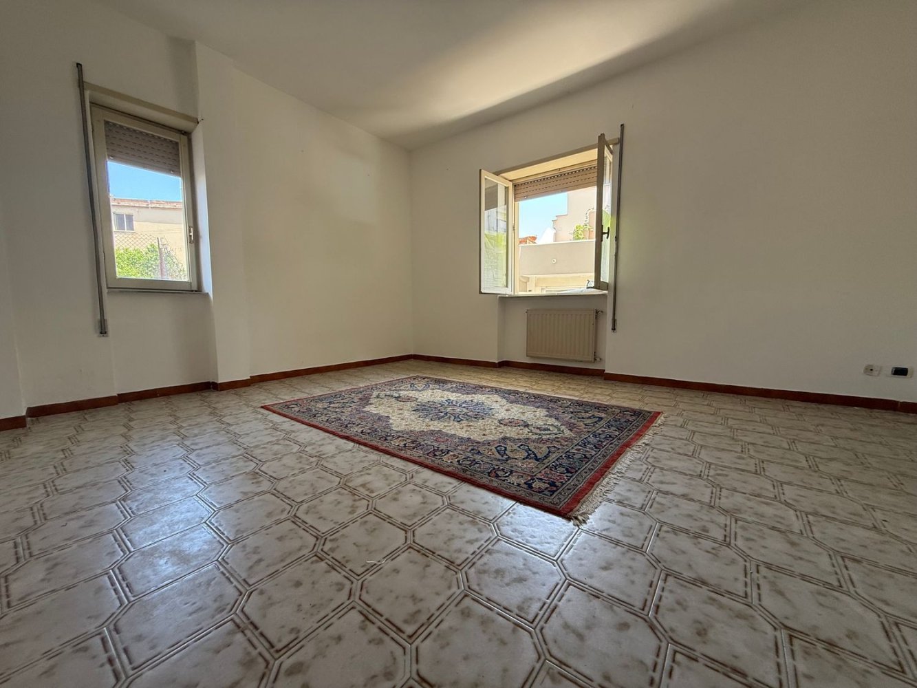 4 rooms Apartment in Formia, Italy No. 300897