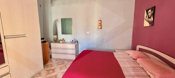 4-salle Appartement à San Salvo, Italy No. 25513 7