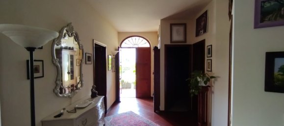 4 bedrooms Villa in Forte dei Marmi, Italy No. 36498 24
