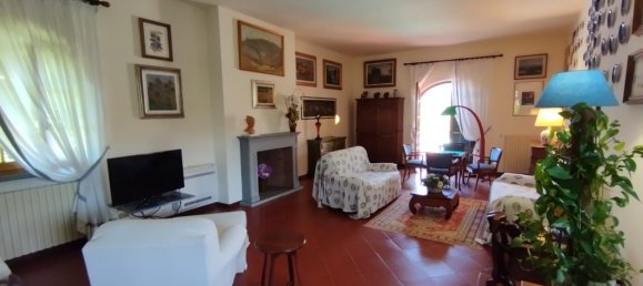 4 bedrooms Villa in Forte dei Marmi, Italy No. 36498 5