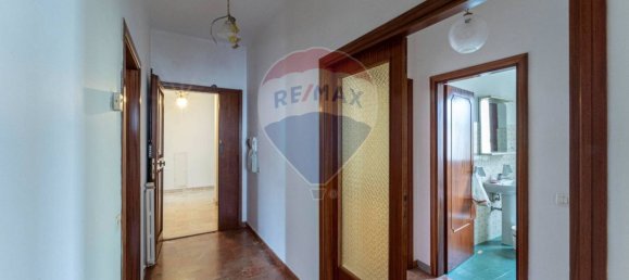 2 bedrooms Apartment in Reggello, Italy No. 283180 9