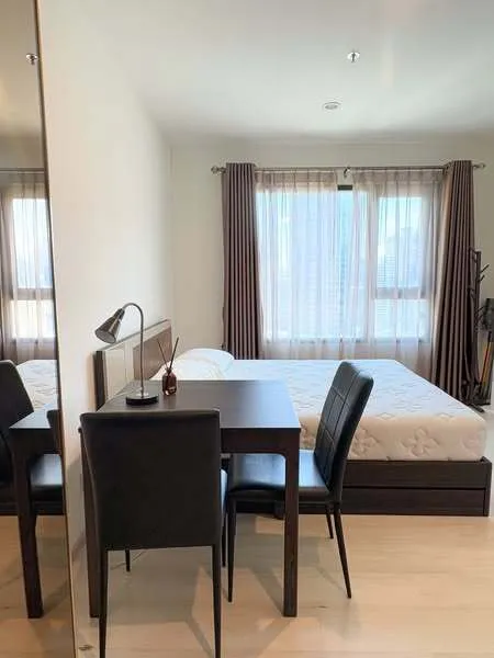 Apartamento em condomínio em Huai Khwang, Thailand N.º 72416