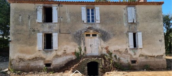 4 bedrooms House in La Roche-sur-Yon, France No. 343043 2