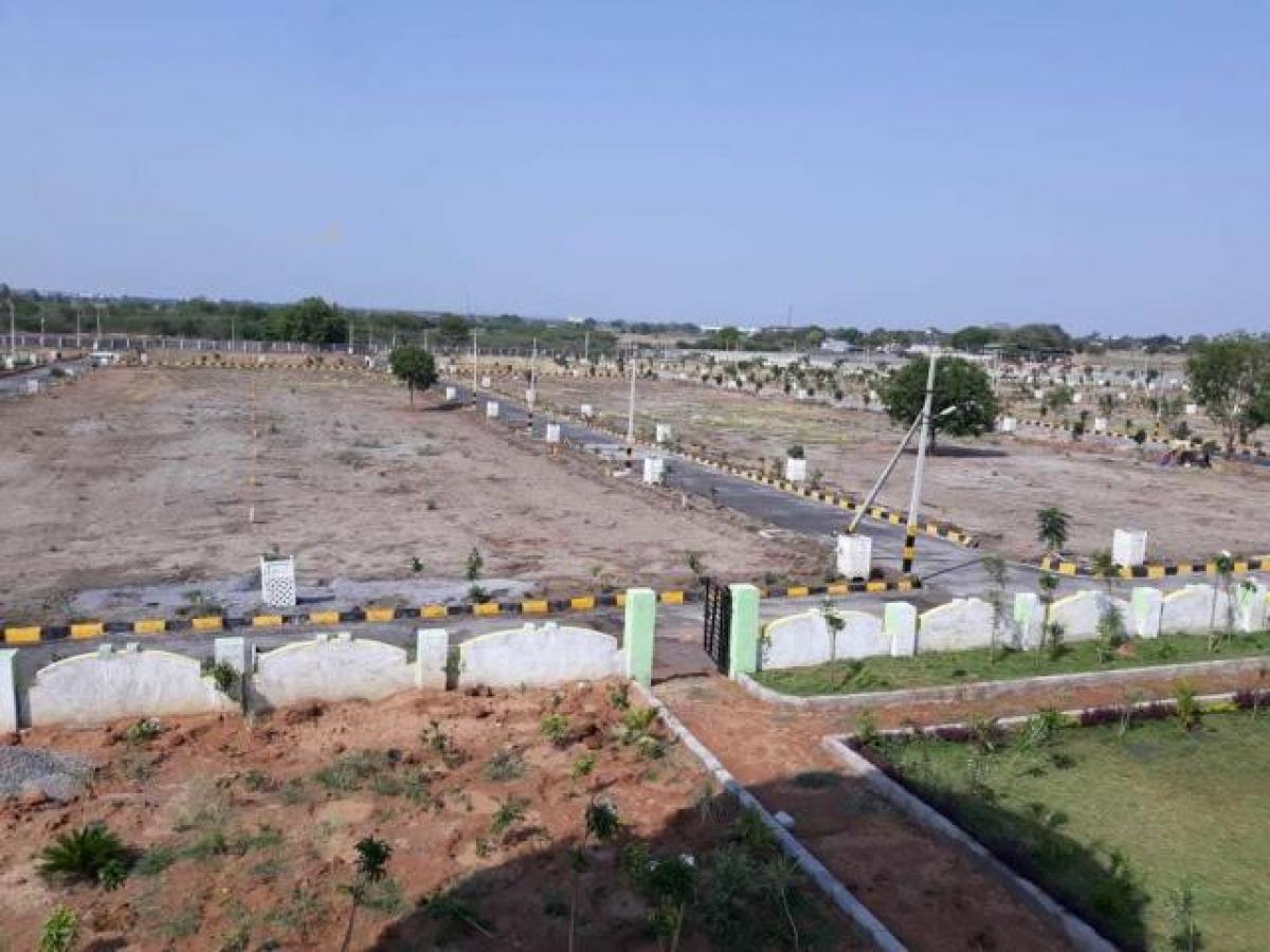 Terrain à Hyderabad, India No. 30905