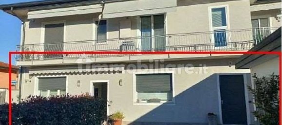 3 bedrooms Apartment in Castano Primo, Italy No. 260822 5