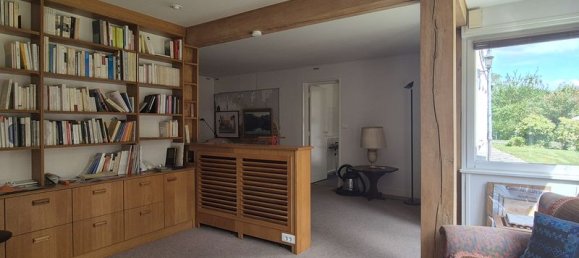 7 bedrooms House in Gisors, France No. 356030 10