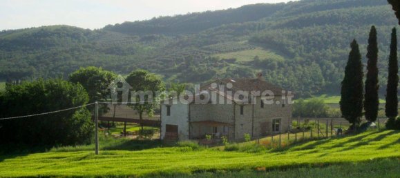 Casa de 3 dormitorios en Passignano sul Trasimeno, Italy No. 175979 4