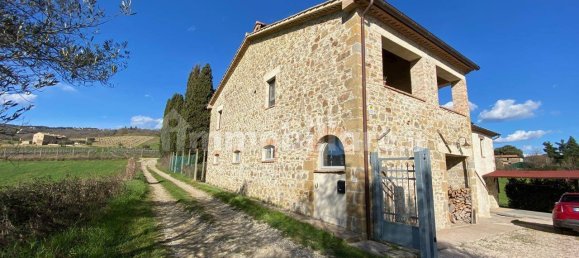 Casa de 3 dormitorios en Passignano sul Trasimeno, Italy No. 175979 8