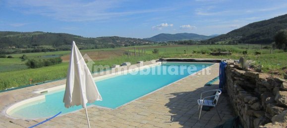 Casa de 3 dormitorios en Passignano sul Trasimeno, Italy No. 175979 11