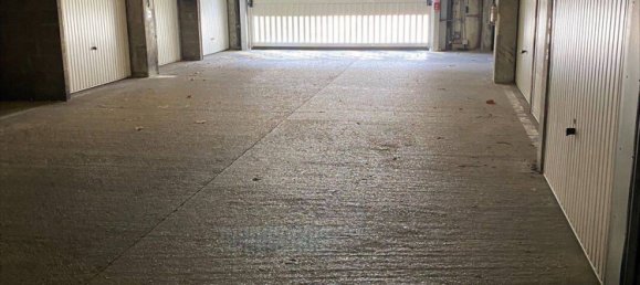 20m² Garage in Neuilly-sur-Marne, France No. 328036 2