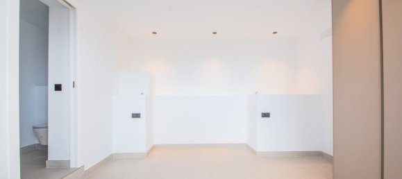 3 bedrooms Apartment in Marbella, Spain No. 152170 4