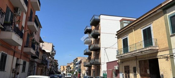 3 bedrooms Apartment in Palermo, Italy No. 379488 10