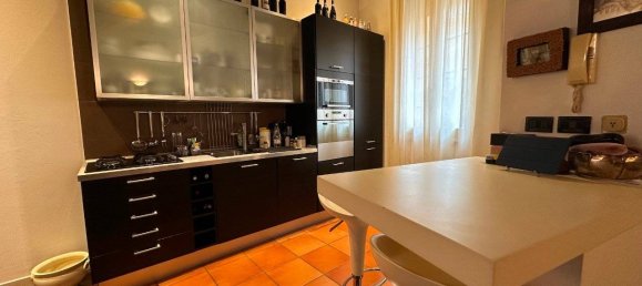 1 bedroom Apartment in Ferrara, Italy No. 278960 4