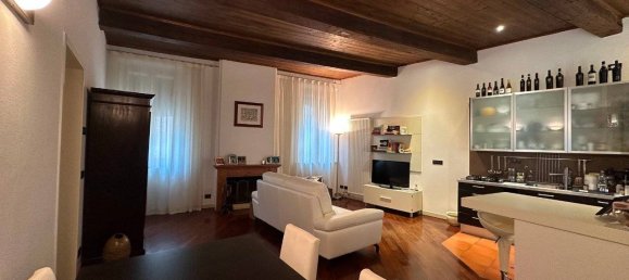 1 bedroom Apartment in Ferrara, Italy No. 278960 2