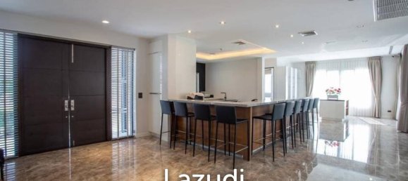 5 bedrooms Villa in Hua Hin, Thailand No. 19940 8