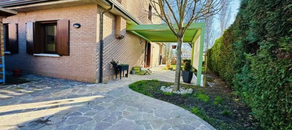 Villa de 2 dormitorios en Ferrara, Italy No. 277318 43